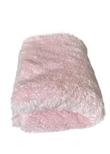 Load image into Gallery viewer, Cuddle fleece Light pink 1/2 metre (50 cm)

